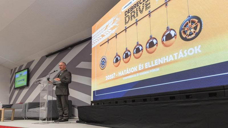 Elektromobilitás: Debrecenben a konfliktus helyett az együttműködés dominál.
