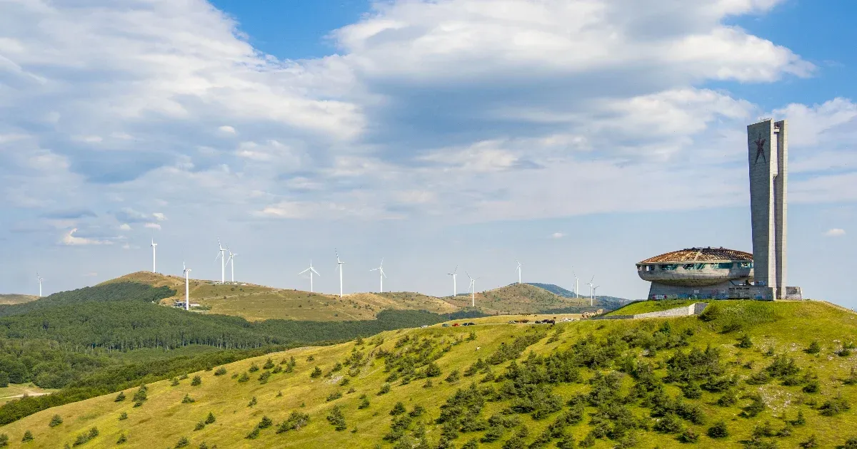 Először történt meg, hogy a megújuló energiaforrások által termelt áram mennyisége meghaladta a szénből származó energiát.