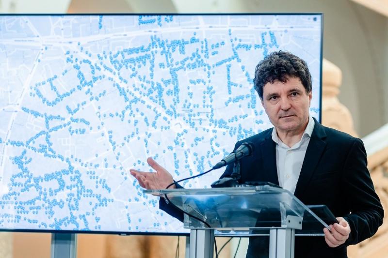 Nicușor Dan véleménye szerint nehezen képzelhető el, hogy Antonescu és Ponta elnökként valóban hatékony intézkedéseket hoznának. | Krónika Online