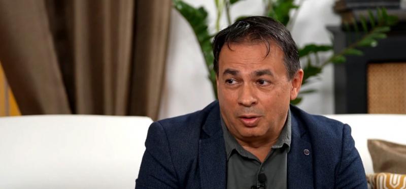 A Hunyadi című mű szerzője jelentős fordulatot hozott a magyar történelem lapjain, és a politikai elit is támogatta ezt a változást.