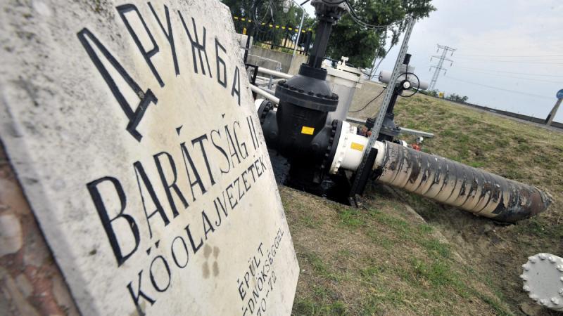 Szijjártó Péter reagált az ukrán külügyminiszter megnyilvánulására.