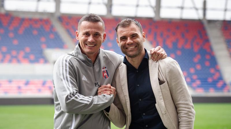 Hivatalos bejelentés: Pető Tamás visszatér, és újra ő vezeti a Videoton FC Fehérvárt | M4 Sport